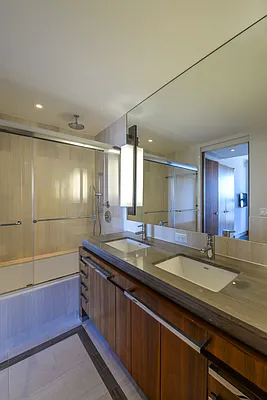 Rented by 212 Consulting Corp | media 7