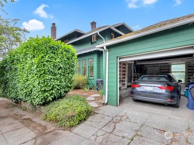 2002 10th Avenue E, Seattle, WA, 98102