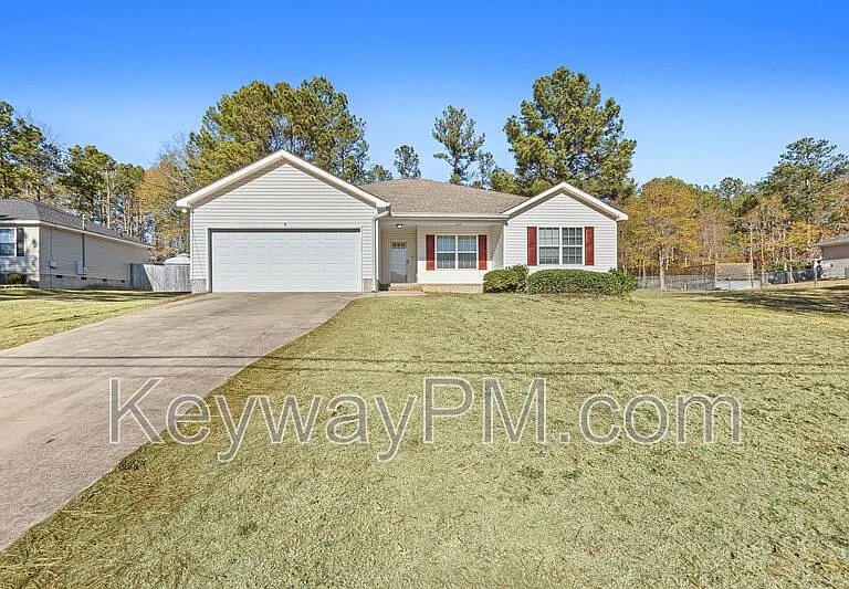 122 Oakwood Dr — Photo 1