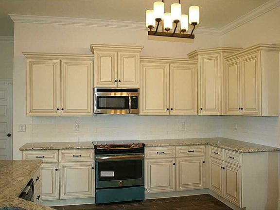 2nd image of 6209 Palmetto Pointe Dr