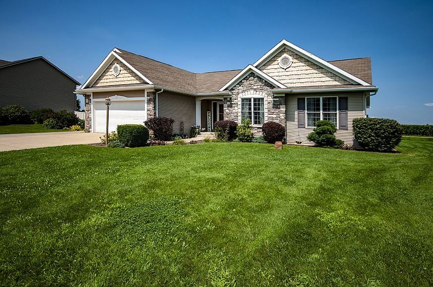 1st image of 20281 Falcon Brook Ct