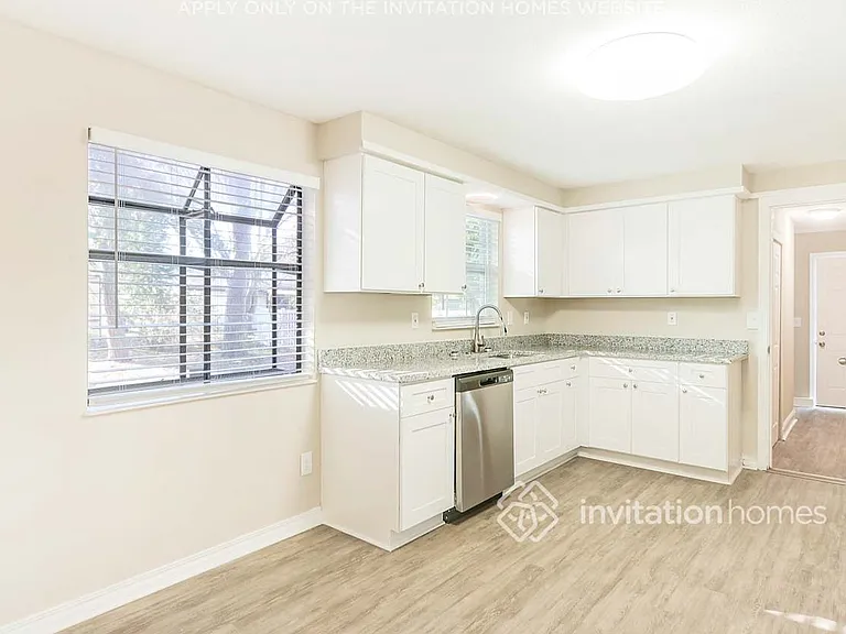 8033 Banister Ln — Photo 9