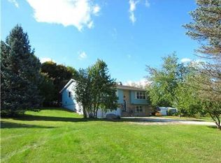 300 W Main St, Robins, IA 52328