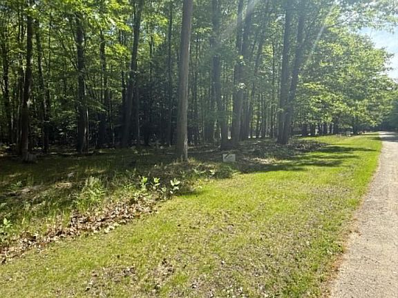 2nd image of LOT 17 Towering Oaks Dr