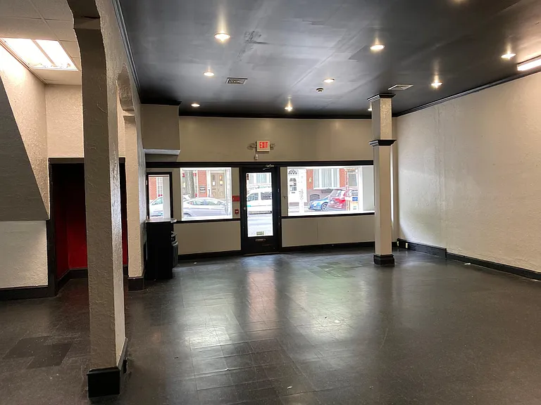 141 N 5th St #COMMERCIAL SPACE — Photo 6