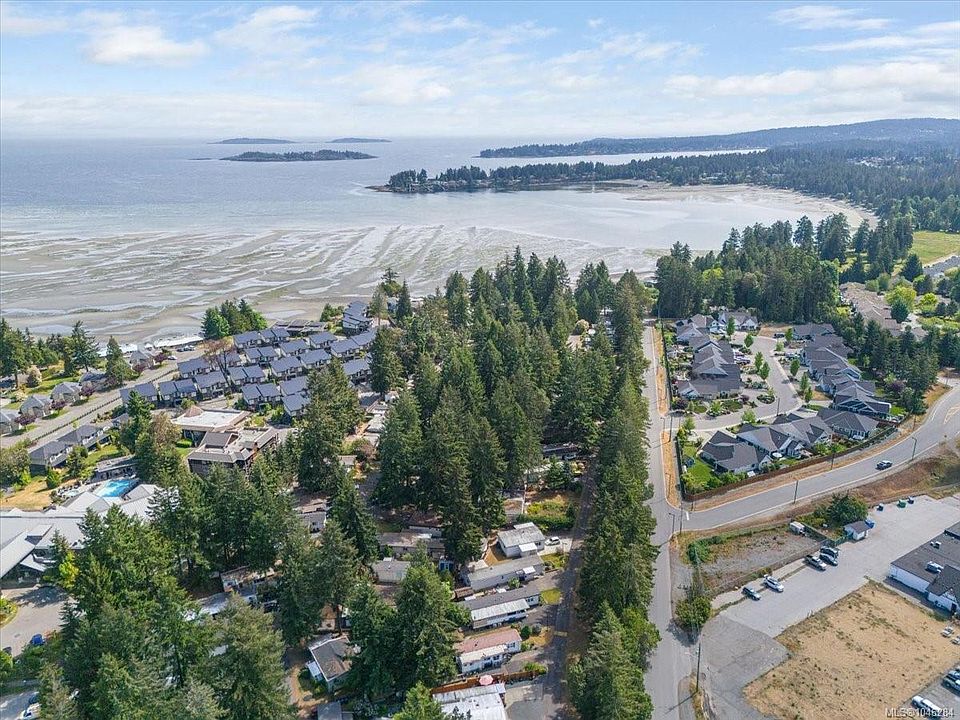 1st image of 1247 Arbutus Rd #53