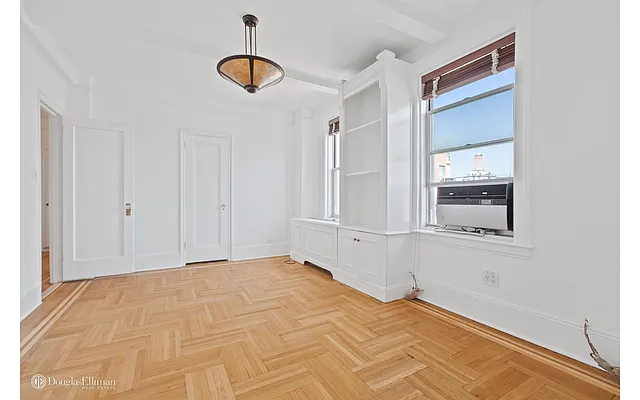 Sold by Douglas Elliman | media 2