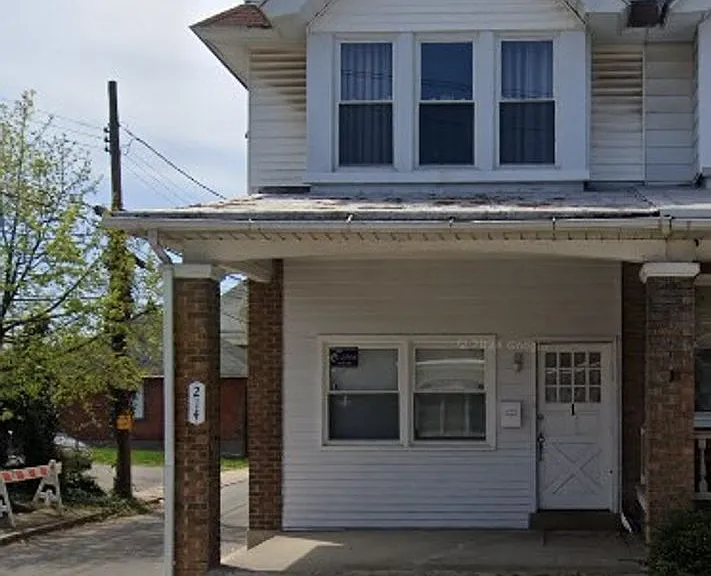 214 N Saint Cloud St — Photo 1