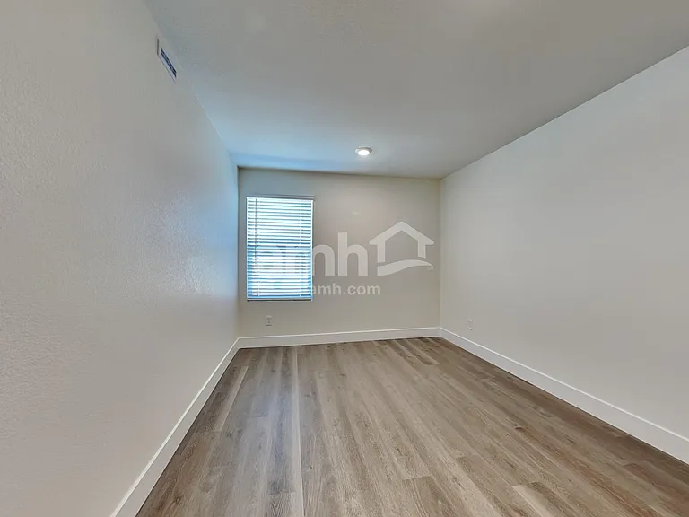 137 Nico Azalea Ln — Photo 25