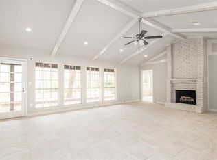 604 Rutledge Ct, Conroe, TX 77302