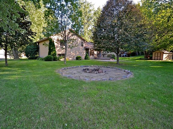 5th image of 508 Wood Way