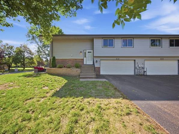 3610 Avon Ct, Woodbury, MN 55125