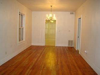 2nd image of 3115 Avenue Q