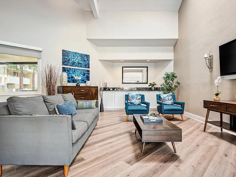 StoneCreek Apartment Homes — Photo 8