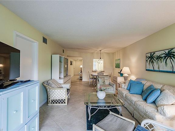 5th image of 1056 Forest Lakes Dr #B109