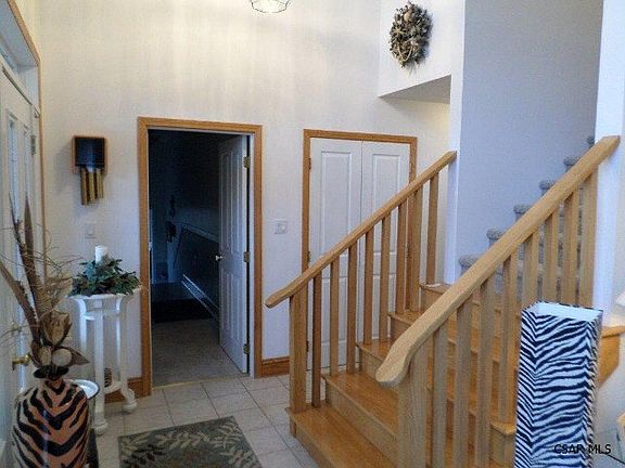 2nd image of 125 Sylvan Glen Dr