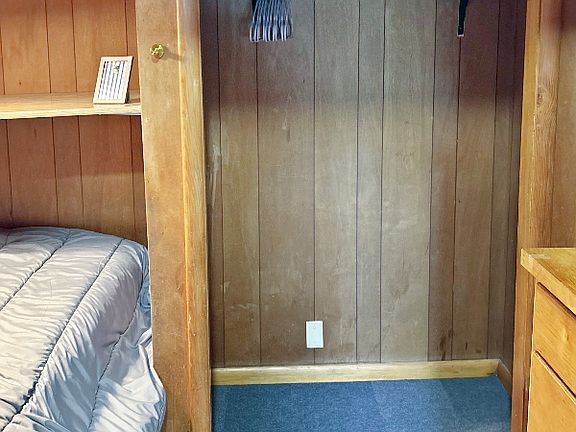 4th image of 208 2nd St SE #8