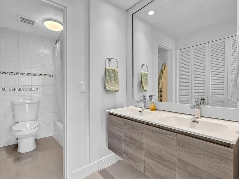 9381 E Bay Harbor Dr #202S — Photo 14