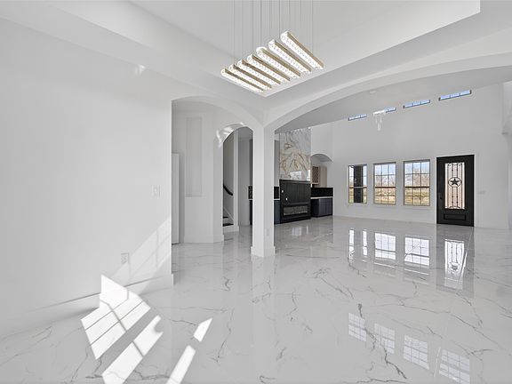 5th image of 1530 S Houston School Rd