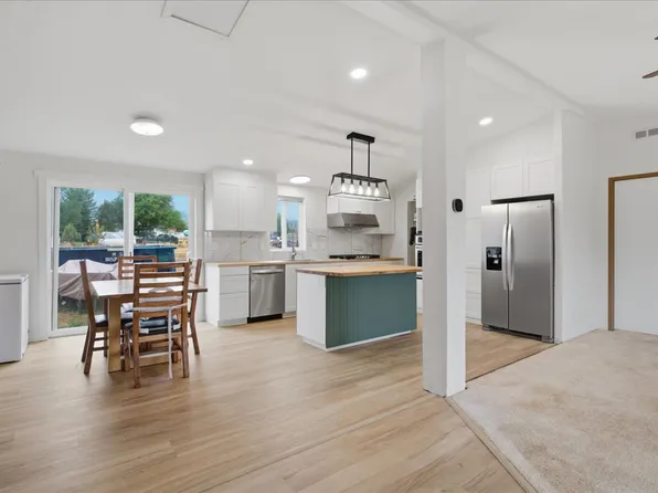 237 N 300 W, Fountain Green, UT 84632