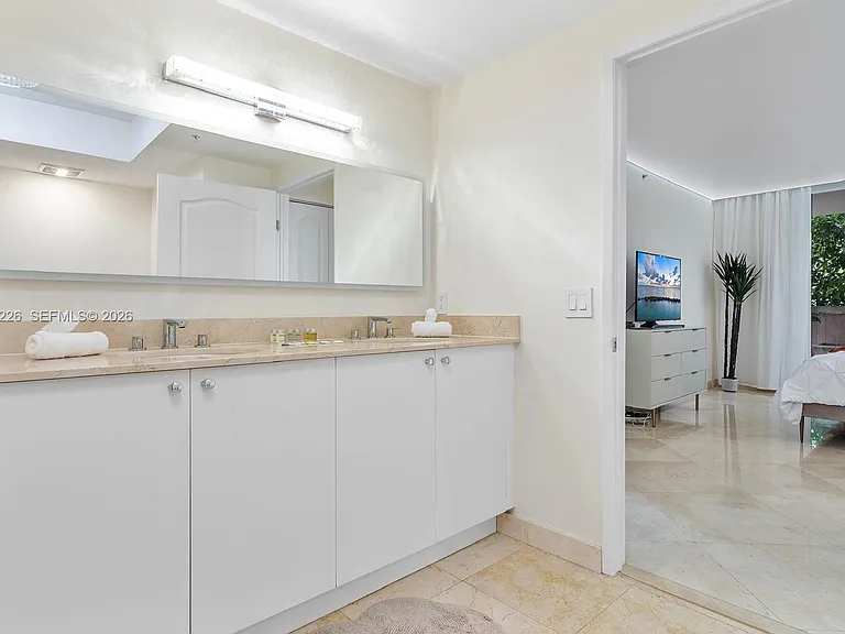 17555 Atlantic Blvd #508 — Photo 45