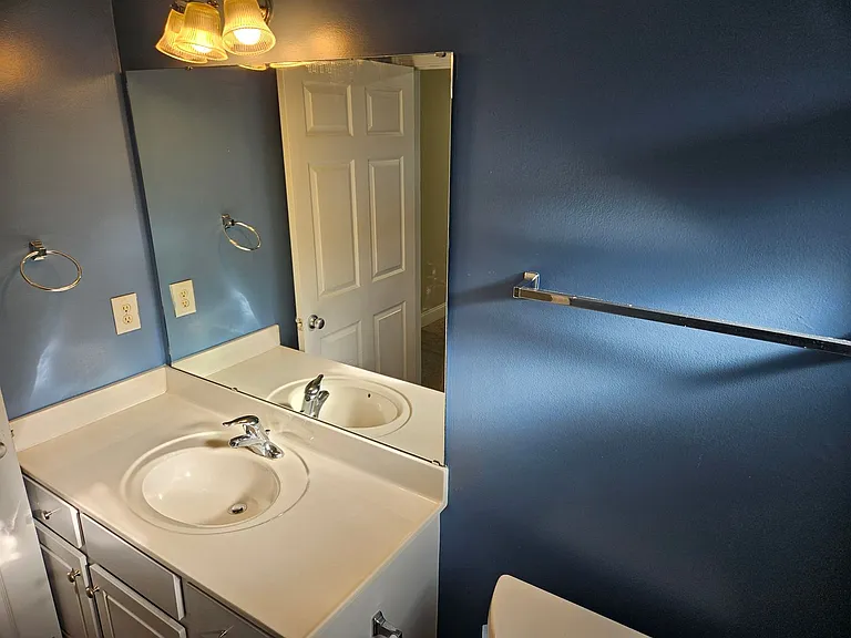 520 Texanna Way — Photo 16