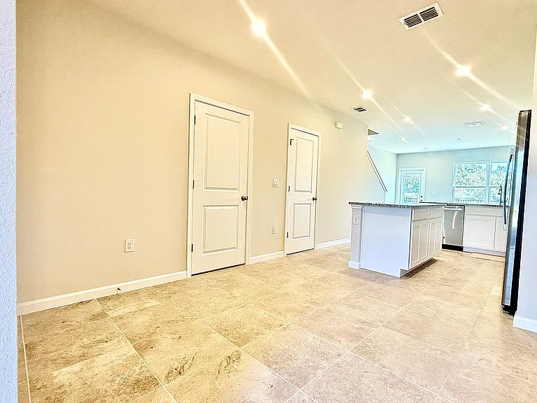 1188 Port Blue Way — Photo 4