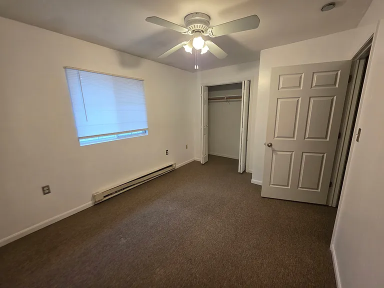 527 W Murray St #2 — Photo 6