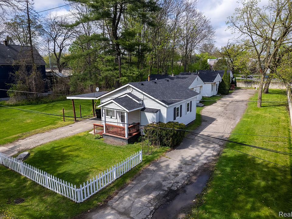 1st image of 28532 Grayling Ave