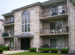 14815 Kenton Ave #G5, Midlothian, IL 60445