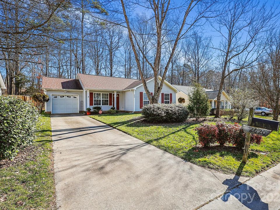 1st image of 2620 Daffodil Dr