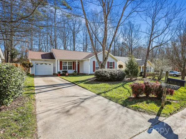 2620 Daffodil Dr, Charlotte, NC 28269