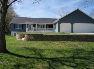 59596 County Line Rd, Three Rivers, MI 49093