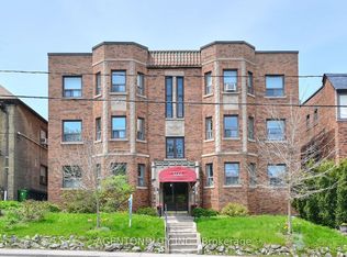 1646 Bathurst St #17, Toronto, ON M5P3J7
