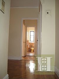 3rd image of 660 Walton Ave #5O