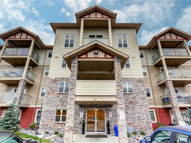 10 Nevada Pl #201 — Photo 1