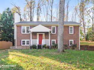 5920 Moravia Rd, Winston Salem, NC 27127