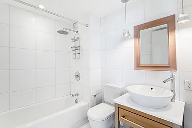 Rented by Coldwell Banker Warburg