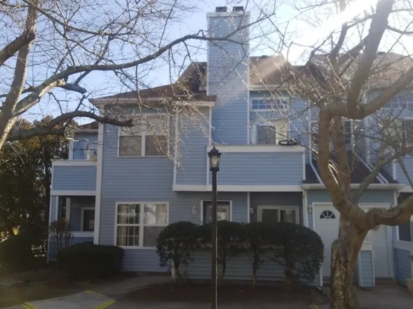 75 Heather Croft, Egg Harbor Township, NJ 08234