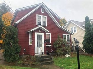 7 Whittier Rd, Natick, MA 01760