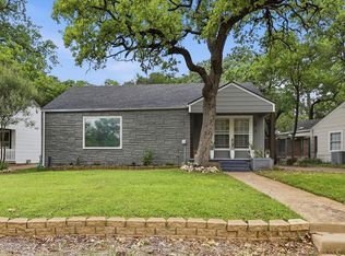 2125 Cardinal Ln, Fort Worth, TX 76111