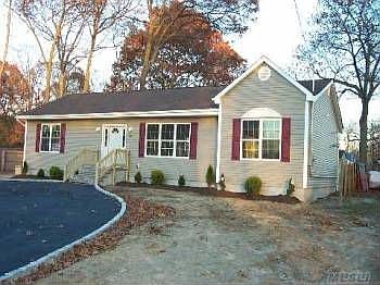 2nd image of 29 N Evergreen Dr