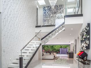 511 N Rexford Dr, Beverly Hills, CA 90210