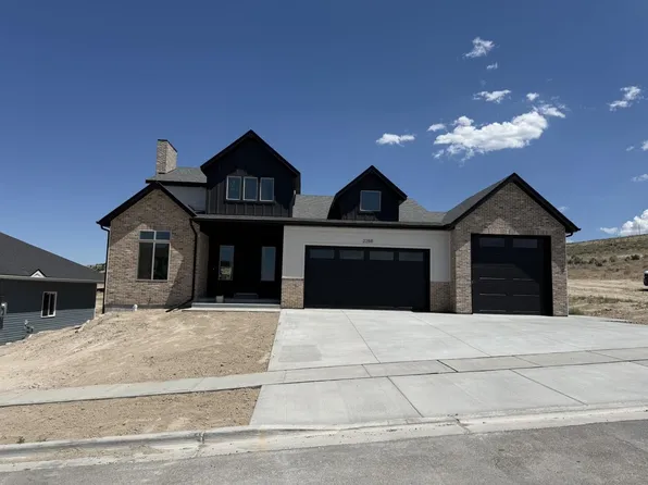 2288 Greenfield Dr, Pocatello, ID 83201