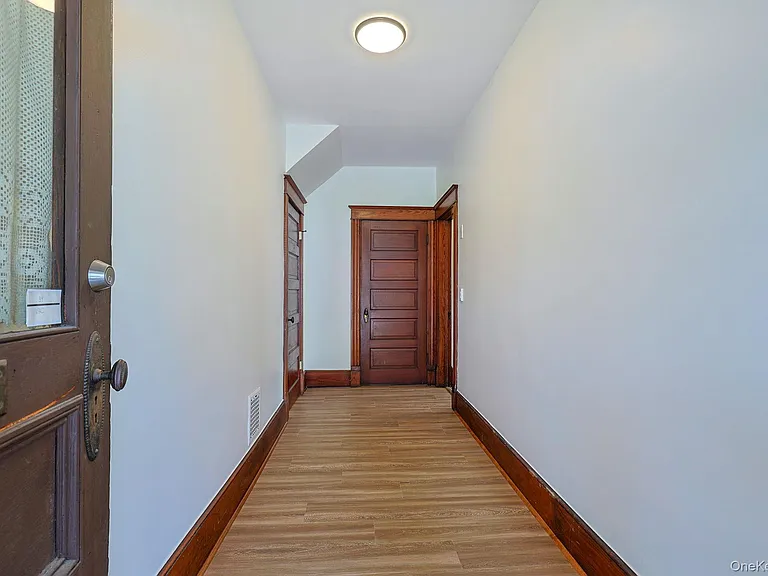 34 Lagrange Ave — Photo 27