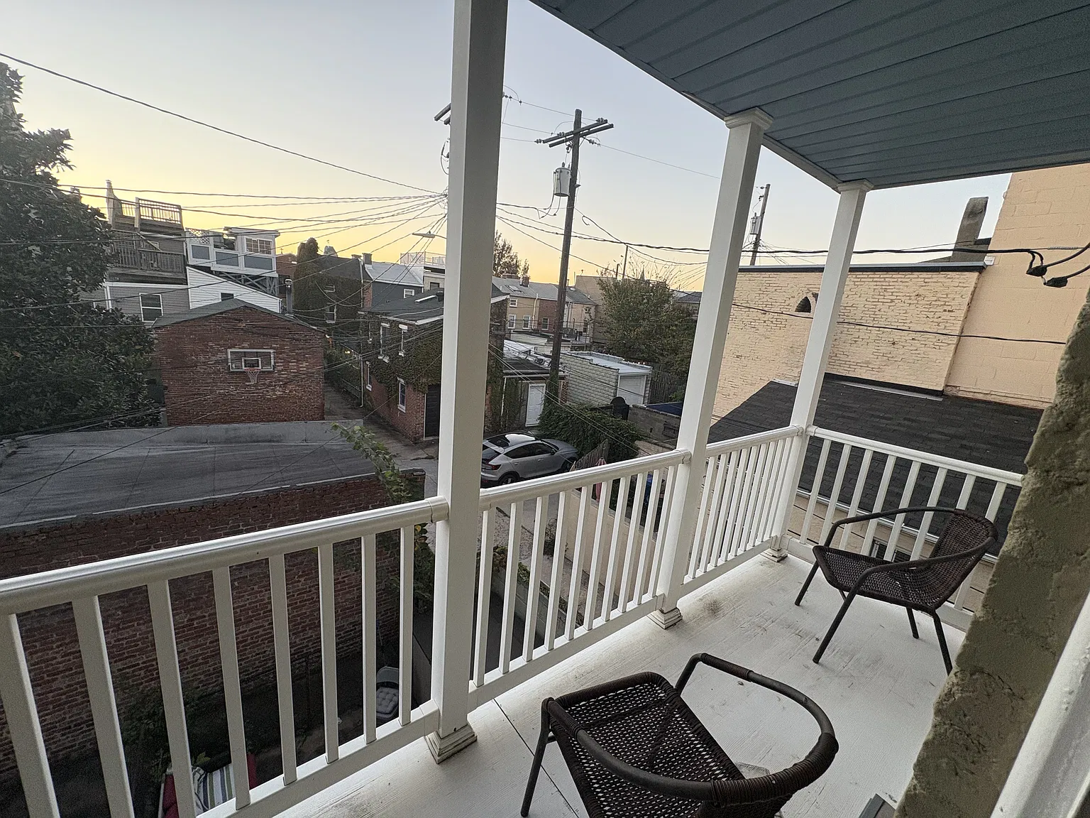 1 bed, 750 sqft, $1,300 — Photo 2