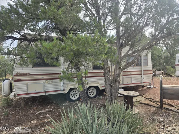 259 S Cathedral Valley Rd, Ash Fork, AZ 86320