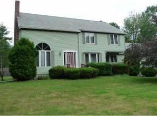 37 Chestnut St, Old Orchard Beach, ME 04064