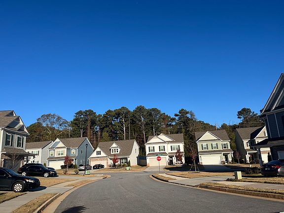 5th image of 2225 Hastings Manor Ct