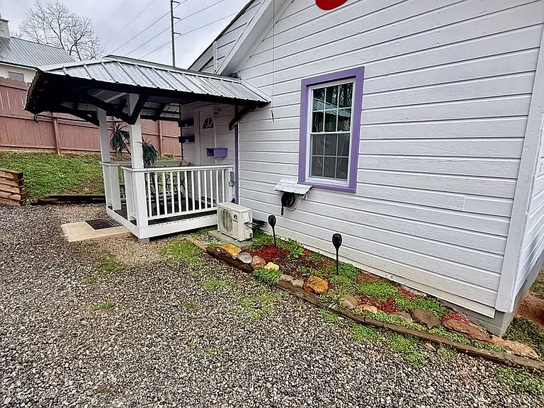 224 S Peter St — Photo 1